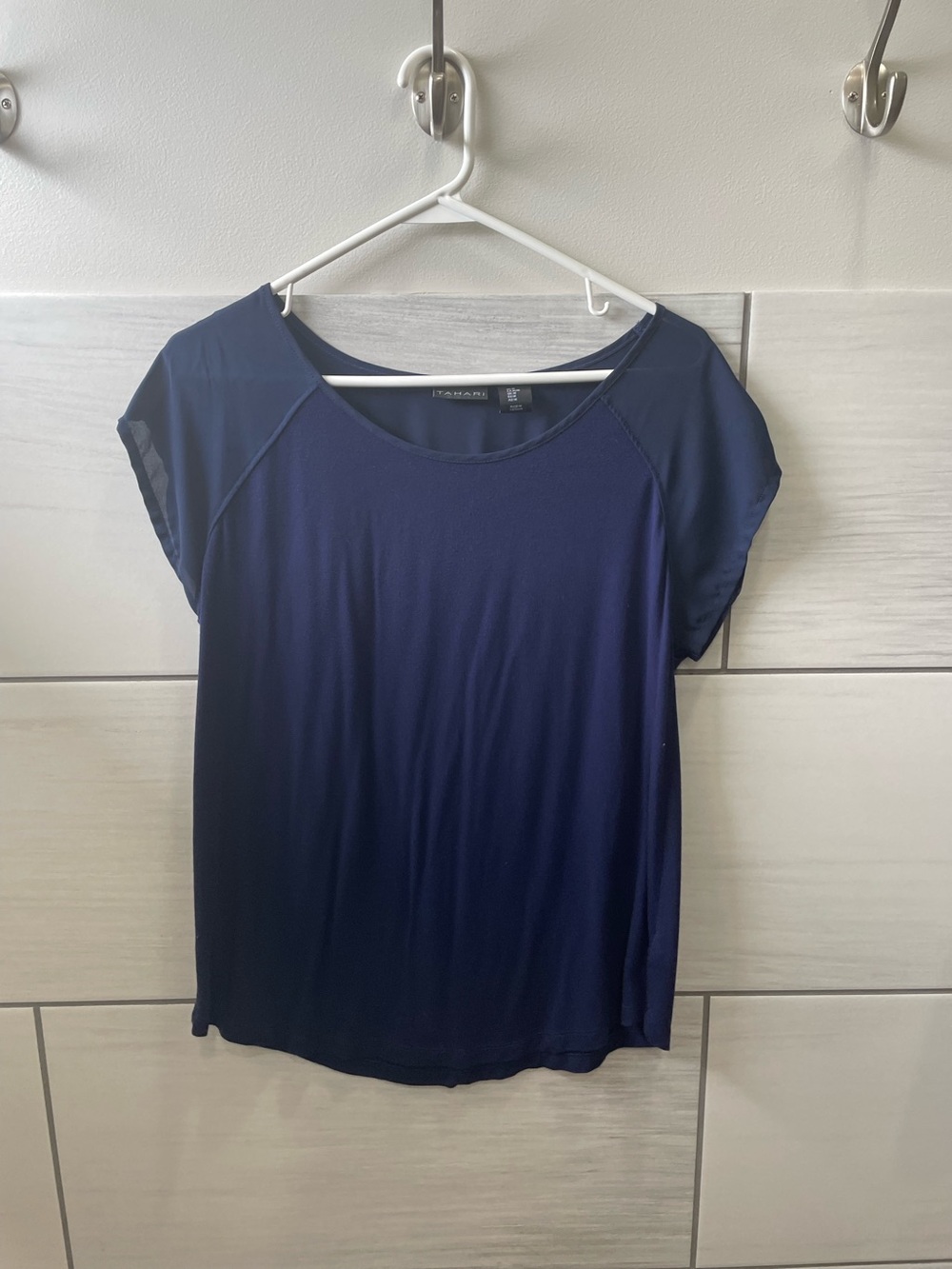 Ava & Viv Navy Cap Sleeve Scoop Neck Tee
